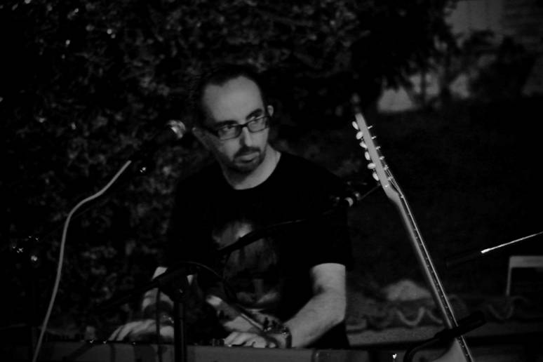 crisciolette, cascio, joe natta, concerto, joe natta e le leggende lucchesi, cantautore, musica popolare, molazzana, garfagnana, otamatone, musica dal vivo (15).jpg