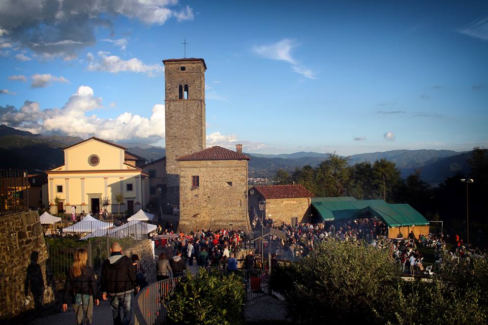 joe natta leggende lucchesi, joe natta, cantautore, cascio, garfagnana, molazzana, gallicano, musica italiana, lucca, tradizioni, castagnata, criciolette, canzoni popolari, folletti, leggenda toscana (43).jpg