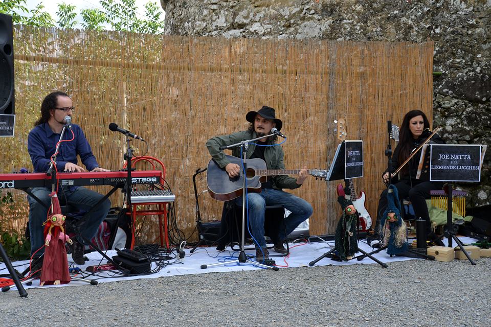joe natta leggende lucchesi, joe natta, cantautore, cascio, garfagnana, molazzana, gallicano, musica italiana, lucca, tradizioni, castagnata, criciolette, canzoni popolari, folletti, leggenda toscana (11).jpg
