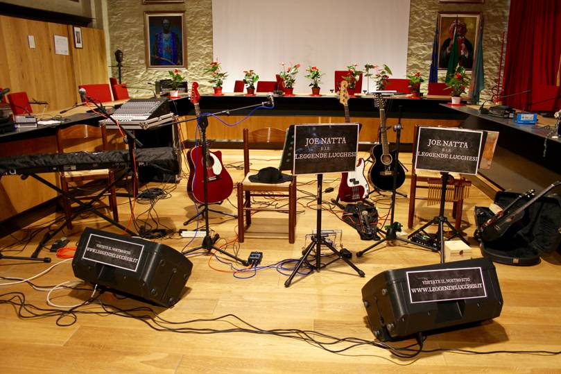 leggende lucchesi, joe natta, traversetolo, parma, concerto, tradizioni, centro culturale, musica popolare, cantautore, canzoni italiane, folletti, linchetto, lucca, garfagnana,  magia, divertimento (2).jpg