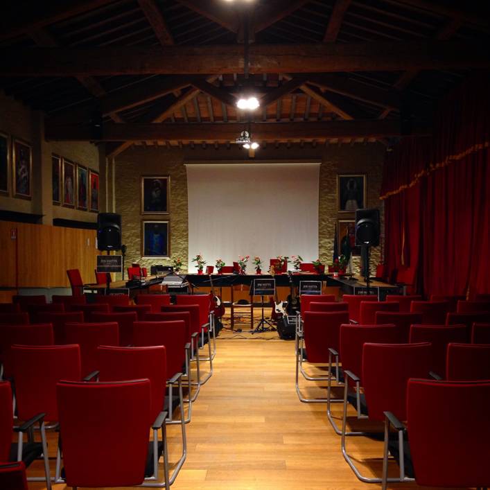 leggende lucchesi, joe natta, traversetolo, parma, concerto, tradizioni, centro culturale, musica popolare, cantautore, canzoni italiane, folletti, linchetto, lucca, garfagnana,  magia, divertimento (4).jpg