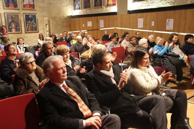 leggende lucchesi, joe natta, traversetolo, parma, concerto, tradizioni, centro culturale, musica popolare, cantautore, canzoni italiane, folletti, linchetto, lucca, garfagnana,  magia, divertimento (23).jpg