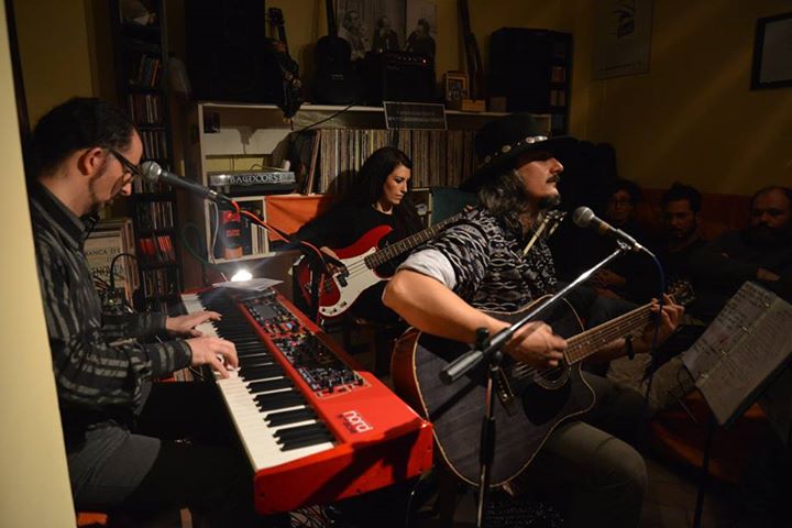 joe natta leggende lucchesi, tradizioni, musica popolare, cantautore, lucca, salotto live, garfagnana, musica, concerto, folletti, lucida mansi, linchetto, valle del serchio, joe natta, leggende toscana (26).jpg