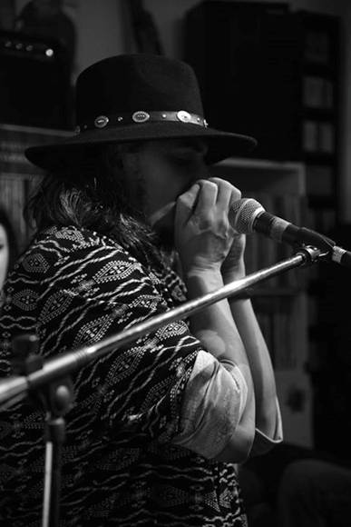 joe natta leggende lucchesi, tradizioni, musica popolare, cantautore, lucca, salotto live, garfagnana, musica, concerto, folletti, lucida mansi, linchetto, valle del serchio, joe natta, leggende toscana (23).jpg