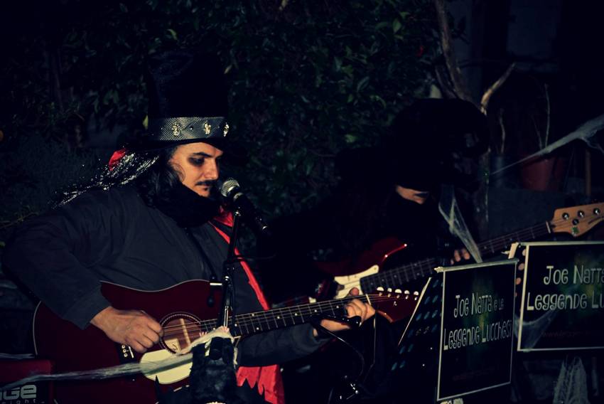 joe natta, halloween, leggende lucchesi, pieve san lorenzo, minucciano, garfagnana, lucca,  musica dal vivo, concerto, joe natta e le leggende lucchesi, festa di halloween (3).jpg