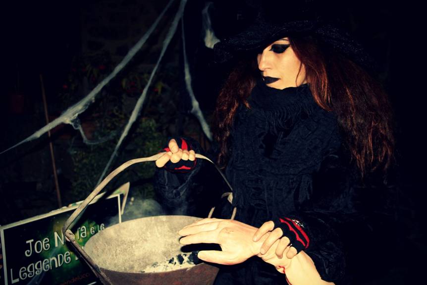 joe natta, halloween, leggende lucchesi, pieve san lorenzo, minucciano, garfagnana, lucca,  musica dal vivo, concerto, joe natta e le leggende lucchesi, festa di halloween (17).jpg