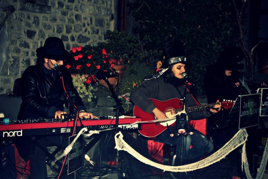joe natta, halloween, leggende lucchesi, pieve san lorenzo, minucciano, garfagnana, lucca,  musica dal vivo, concerto, joe natta e le leggende lucchesi, festa di halloween (25).jpg
