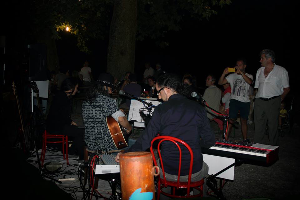 joe natta leggende lucchesi, cascio, sagra delle crisciolette, concerto, garfagnana, molazzana, san rocco panini, lucca, cantautore, tradzioni, leggenda, linchetto, buffardello, folklore (12).jpg