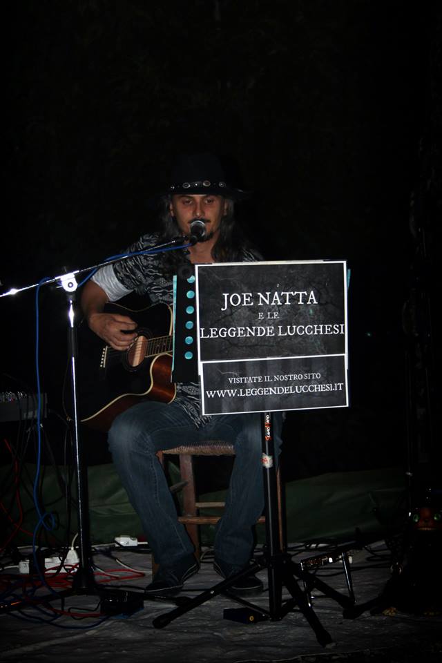 joe natta leggende lucchesi, cascio, sagra delle crisciolette, concerto, garfagnana, molazzana, san rocco panini, lucca, cantautore, tradzioni, leggenda, linchetto, buffardello, folklore (13).jpg