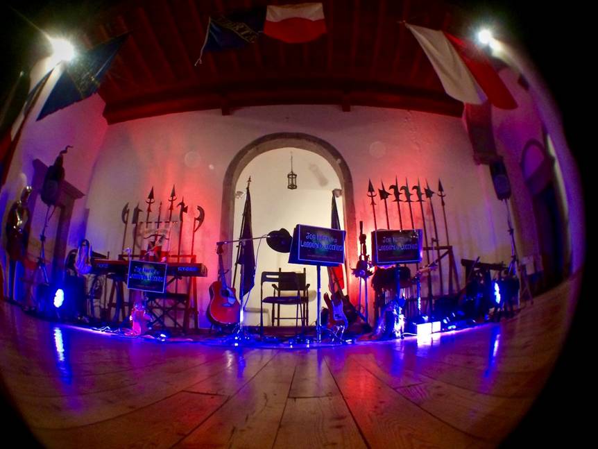 joe natta, joe natta leggende lucchesi, villa webb, bagni di lucca, museo dell'impossibile, concerto, musica popolare, lucca, cantautore (16).jpg