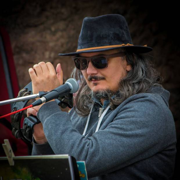 joe natta, joe natta e le leggende lucchesi, in concerto, lucca, pescia, croce a veglia, musica popolare, tradizioni, folk (12).jpg