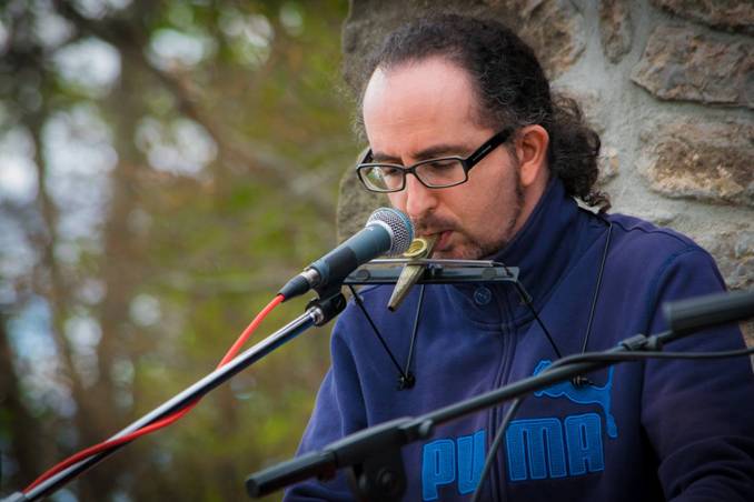 joe natta, joe natta e le leggende lucchesi, in concerto, lucca, pescia, croce a veglia, musica popolare, tradizioni, folk (18).jpg