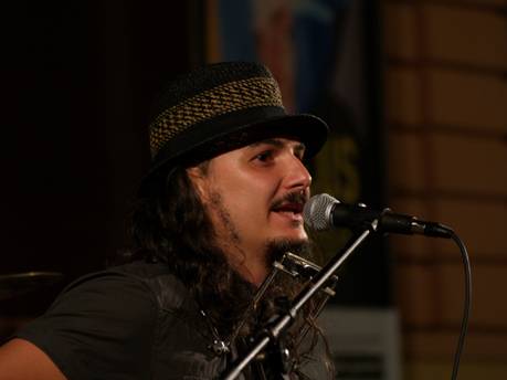 joe natta e le leggende lucchesi in concerto ponte a moriano lucca toscana musica folklore live (2).JPG