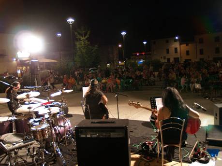 joe natta e le leggende lucchesi in concerto ponte a moriano lucca toscana musica folklore live (3).JPG
