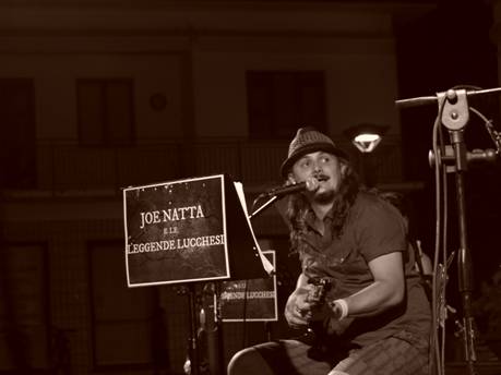 joe natta e le leggende lucchesi in concerto ponte a moriano lucca toscana musica folklore live (13).JPG