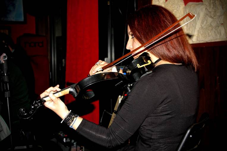 joe natta, joe natta e le leggende lucchesi, tradizioni, lucca, garfagnana, alpi apuane, leggende toscane, concerto, musica italiana (15).jpg